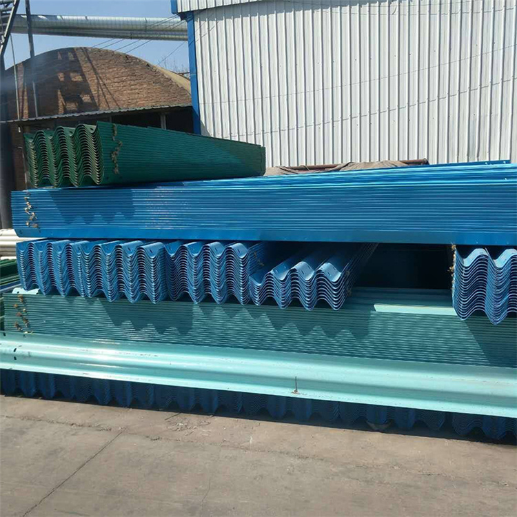 高速護(hù)欄板輪廓標(biāo)以及波形護(hù)欄板外觀(guān)設(shè)計(jì)要求重點(diǎn)